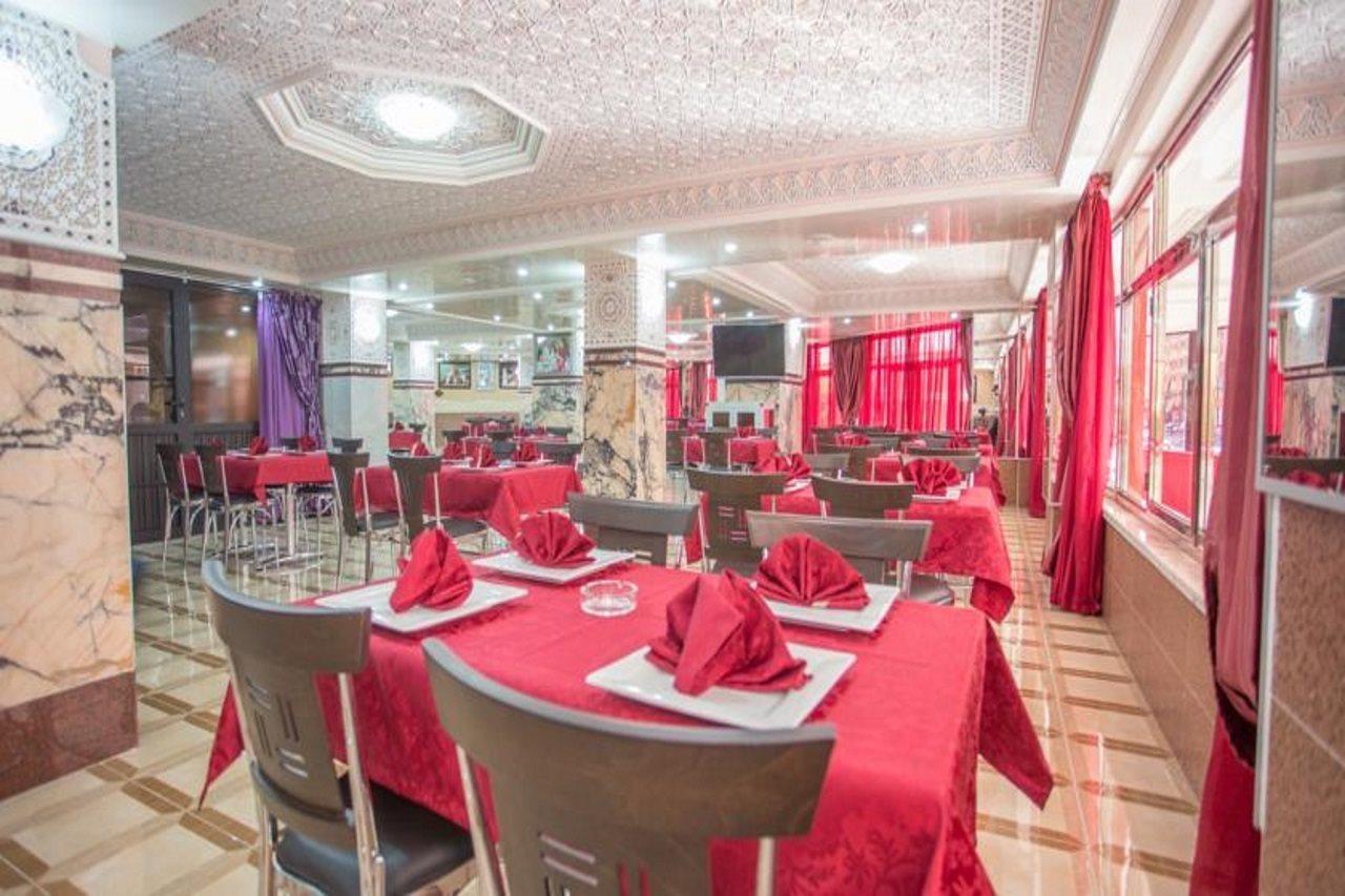 Hotel Les Ambassadeurs Маракеш Екстериор снимка