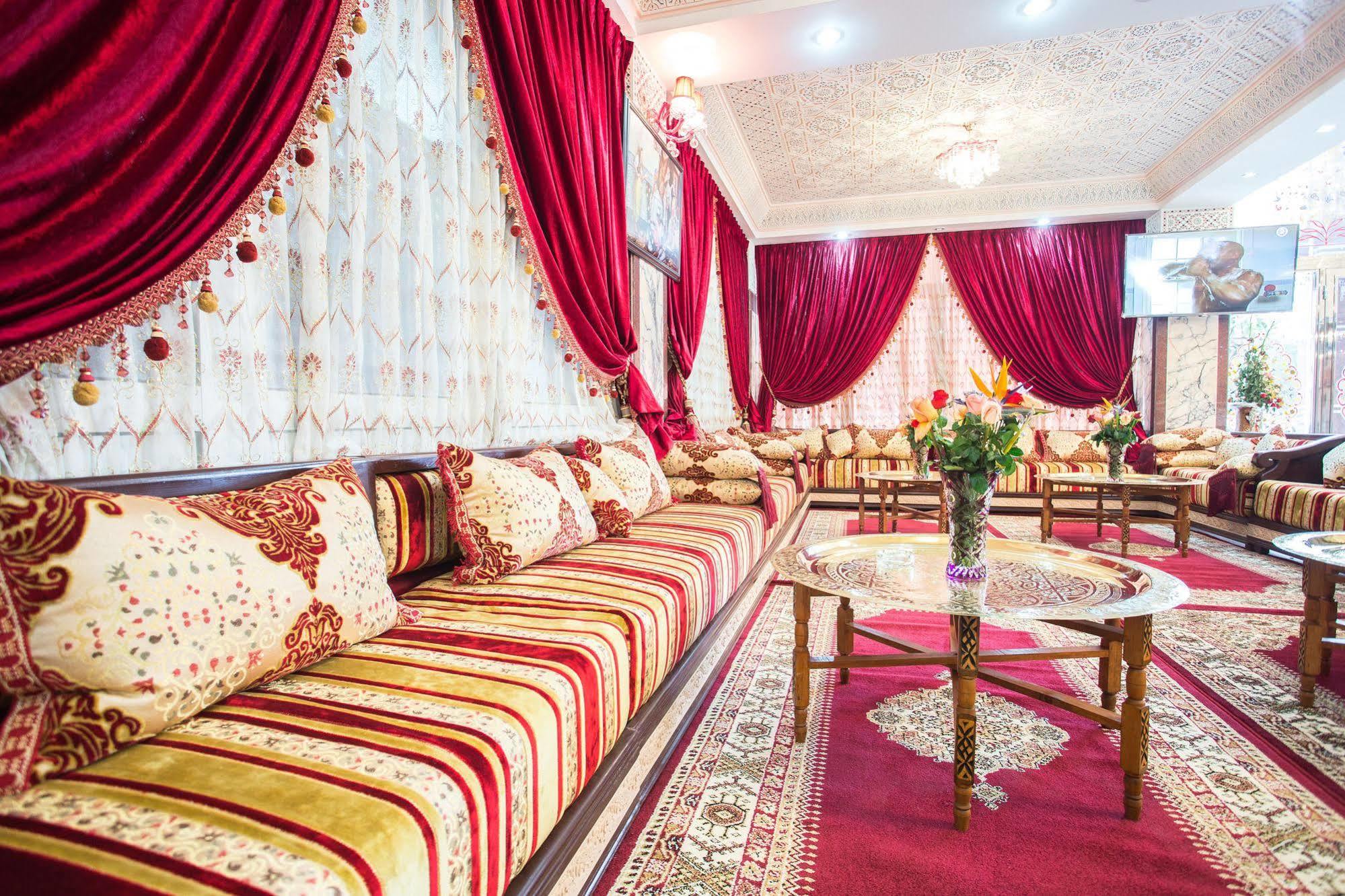 Hotel Les Ambassadeurs Маракеш Екстериор снимка